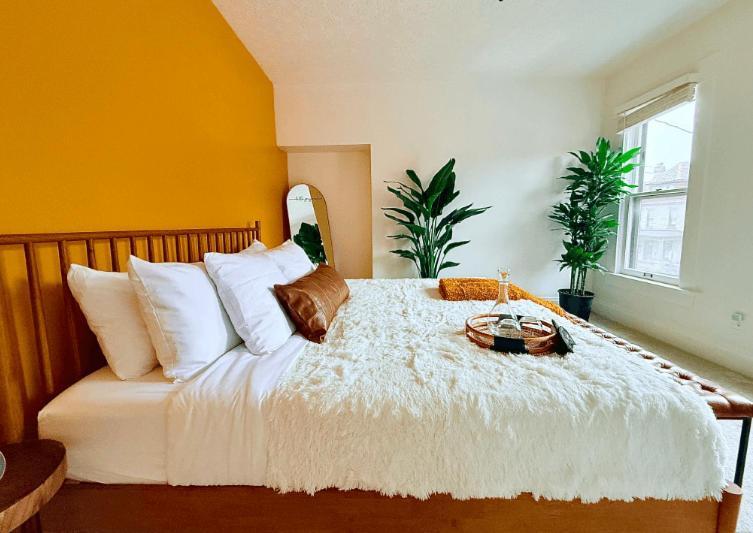 Short North Convention King Bed Free Parking *